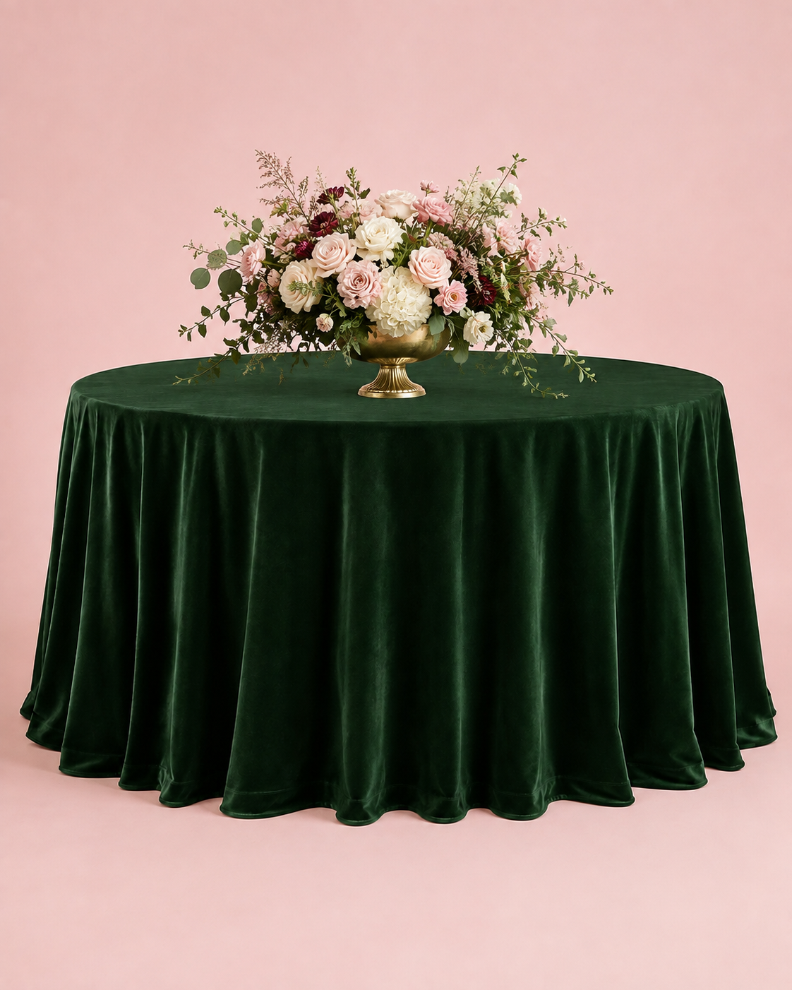 Manor Velvet in Hunter
